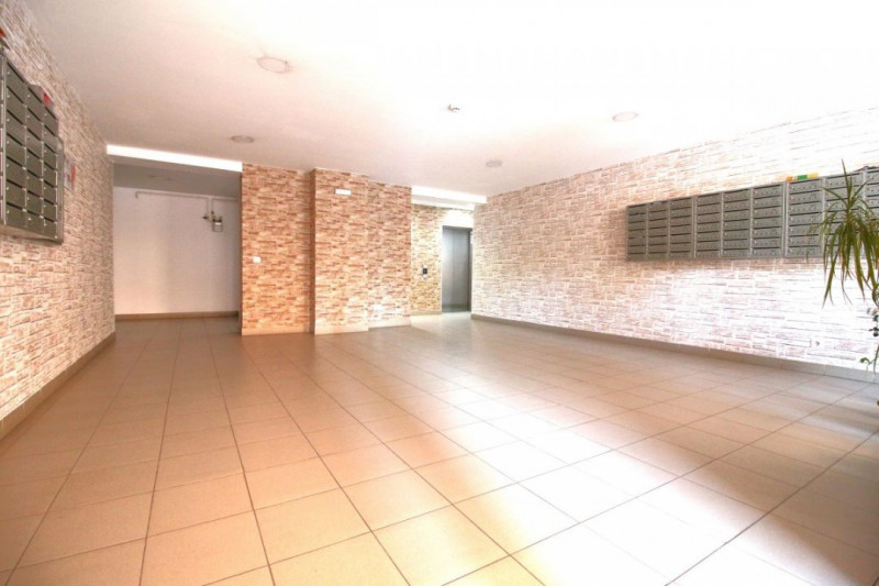METROU N. TECLU -PALLADIUM RESIDENCE- GATA DE MUTAT, ET.2