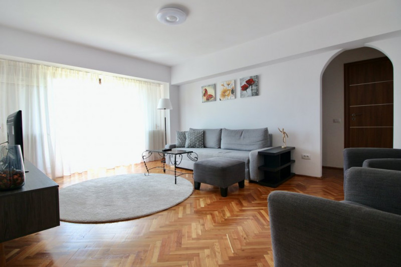 UNIRII - VIS A VIS ZEPTER, APARTAMENT SPATIOS, ELEGANT, MODERN! 