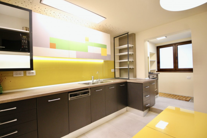 CAMIL RESSU-FIZICIENILOR,  DESIGN DEOSEBIT, LOC DE PARCARE!