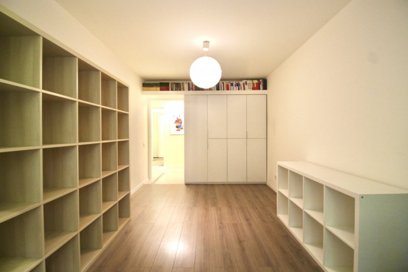 CAMIL RESSU-FIZICIENILOR,  DESIGN DEOSEBIT, LOC DE PARCARE!