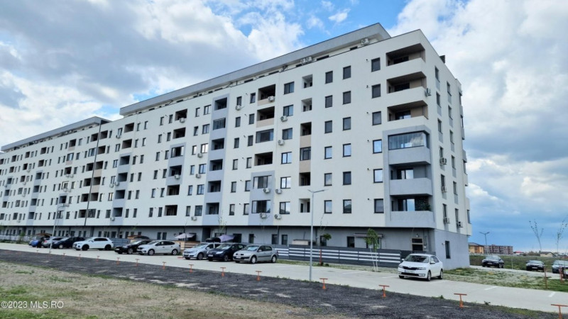 Titan Sun Park 7, Apartament Decomandat cu Terasa de 53 mp!