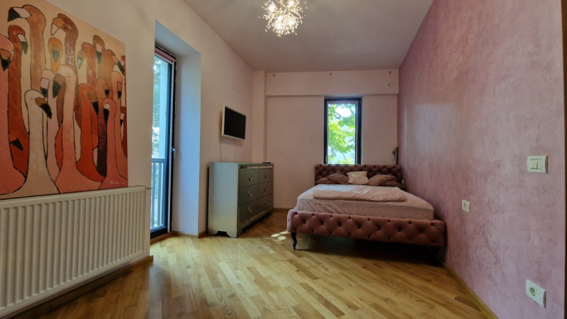 Universitate - Batistei, Apartament Elegant, Bloc 2017, Parcare!