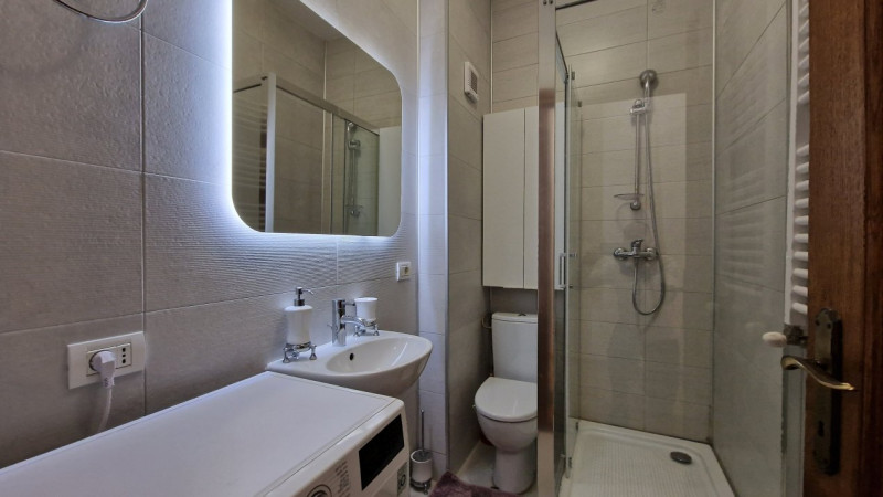 Universitate - Batistei, Apartament Elegant, Bloc 2017, Parcare!