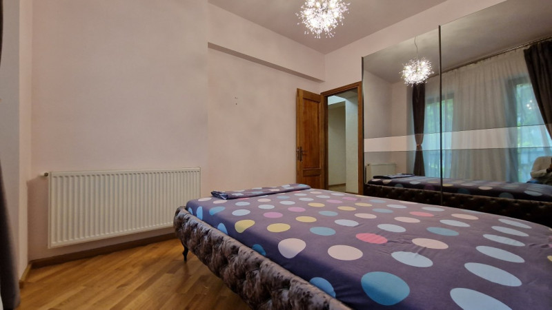 Universitate - Batistei, Apartament Elegant, Bloc 2017, Parcare!