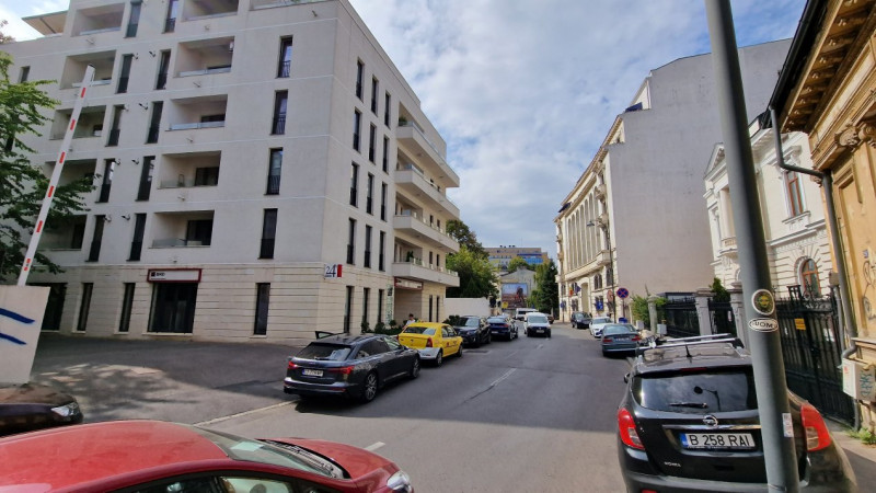 Universitate - Batistei, Apartament Elegant, Bloc 2017, Parcare!