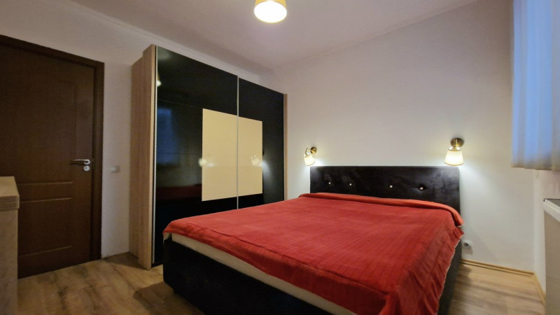 Ion Mihalache, Lainici - Apartament Renovat Modern, Etaj 1