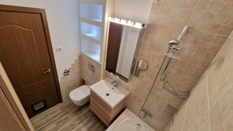 Ion Mihalache, Lainici - Apartament Renovat Modern, Etaj 1