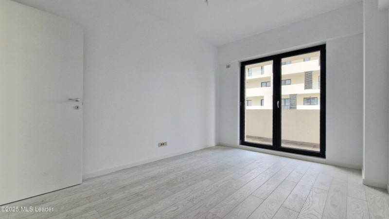 3 Camere I Complex pe Malul Lacului I SunLake Residence