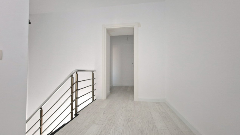 Penthouse Duplex 2025, 134 mp, SunLake Residence