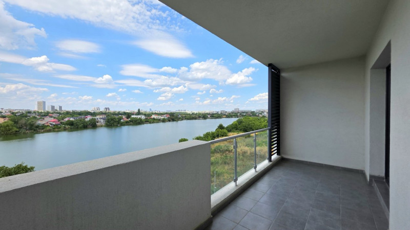 APARTAMENT CU TERASA GENEROASA SI VEDERE UNICA CATRE LAC
