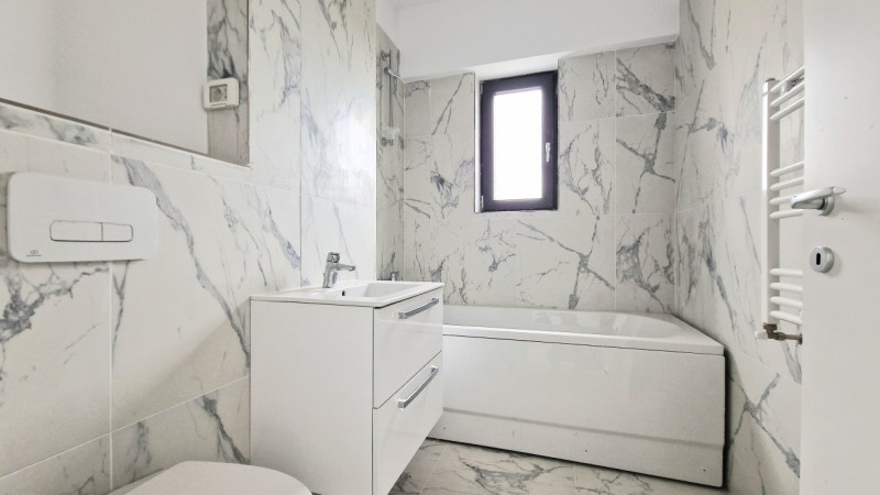 Apartament Modern cu Vedere la Lac - Complex Privat pe Malul Lacului    