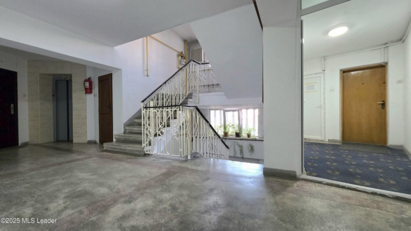 Libertatii - Regina Maria, 3 Camere Decomandat, Panorama