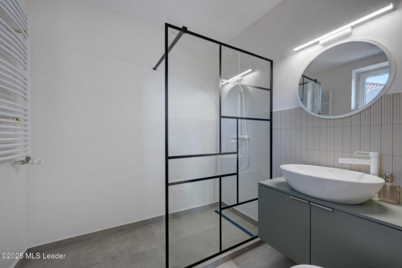 Voluntari, Revolutiei, Vila 2006, 560 mp, teren 1120mp