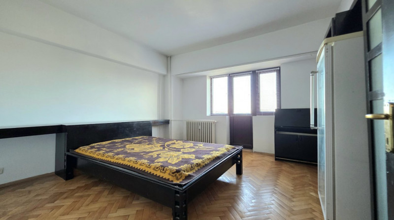 Libertatii - Regina Maria, 3 Camere Decomandat, Panorama