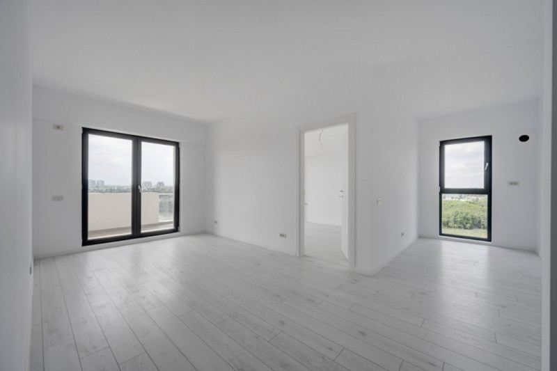 APARTAMENT CU TERASA GENEROASA SI VEDERE UNICA CATRE LAC