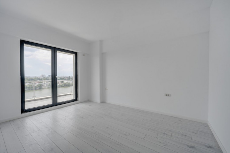 APARTAMENT CU TERASA GENEROASA SI VEDERE UNICA CATRE LAC