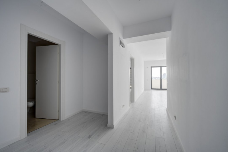 APARTAMENT CU TERASA GENEROASA SI VEDERE UNICA CATRE LAC