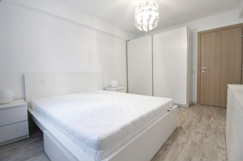 NERVA TRAIAN - ROKA RESIDENCE - MOBILAT MODERN, GARAJ