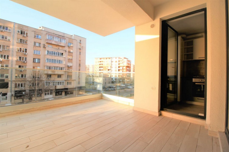 NERVA TRAIAN - ROKA RESIDENCE - MOBILAT MODERN, GARAJ