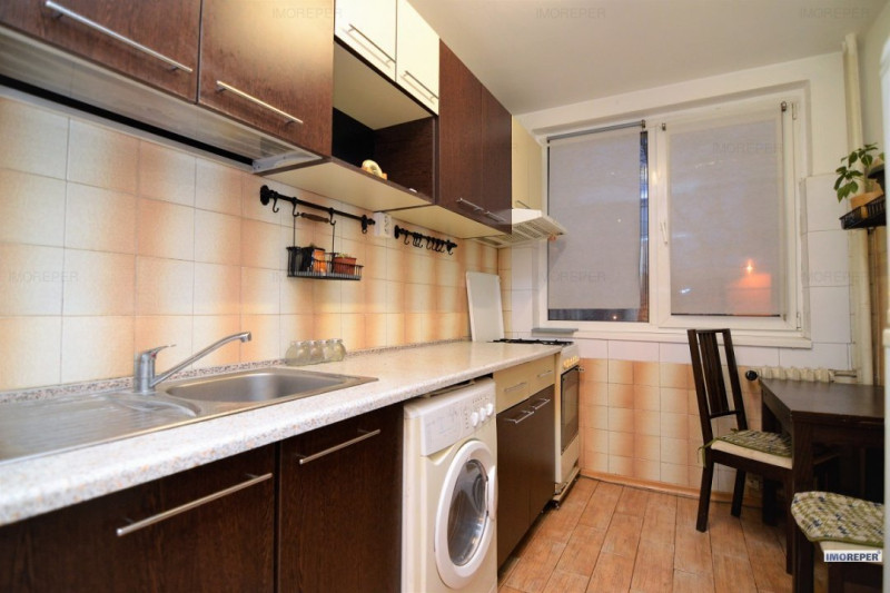 OBOR - MASINA DE PAINE - APARTAMENT MOBILAT SI UTILAT COMPLET! 