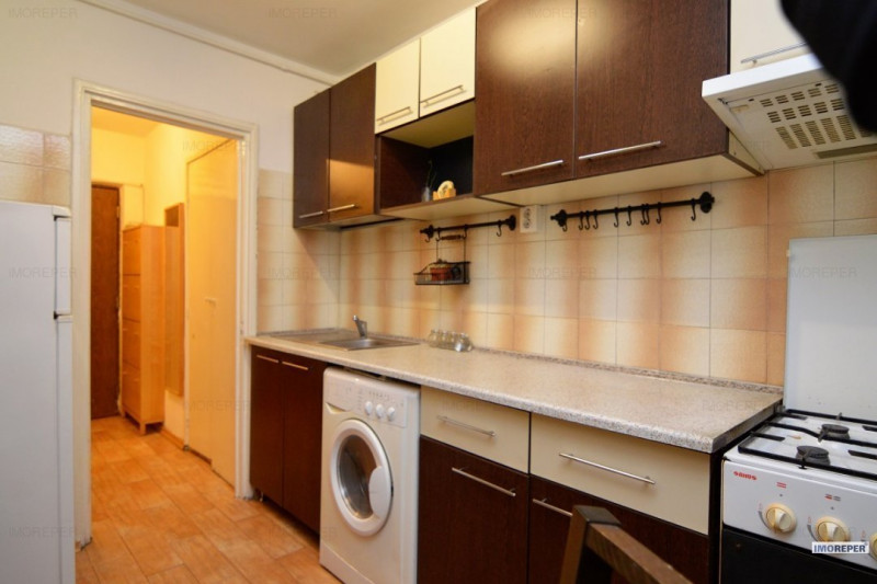 OBOR - MASINA DE PAINE - APARTAMENT MOBILAT SI UTILAT COMPLET! 