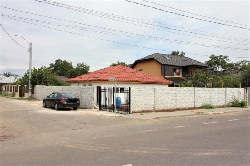 TUNARI - PRIMARIE - CASA PARTER 90 MP UTILI, TEREN 300 MP!
